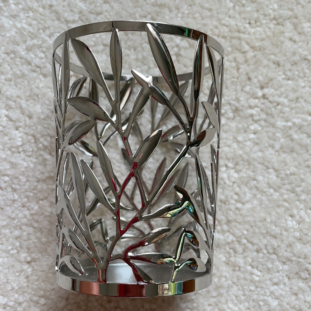 Bath & Body Works Candle Holder - Picture 7 of 11
